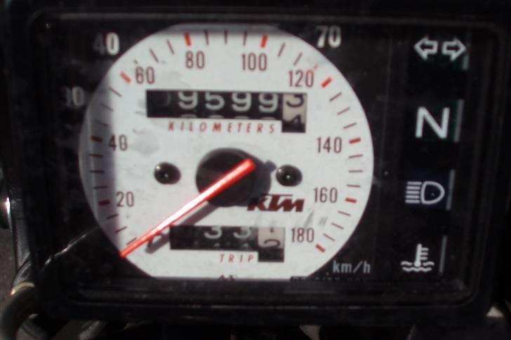 KTM 640 LC4 SuperMoto - SOLGT billede 9