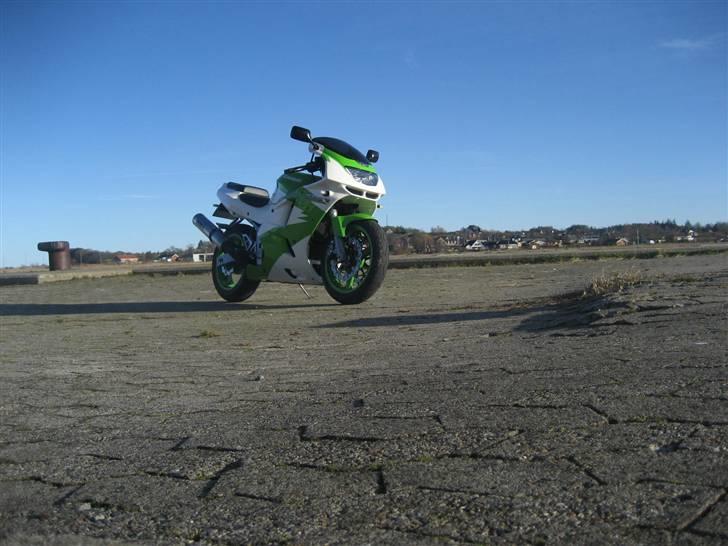 Kawasaki Zx6r NINJA billede 2