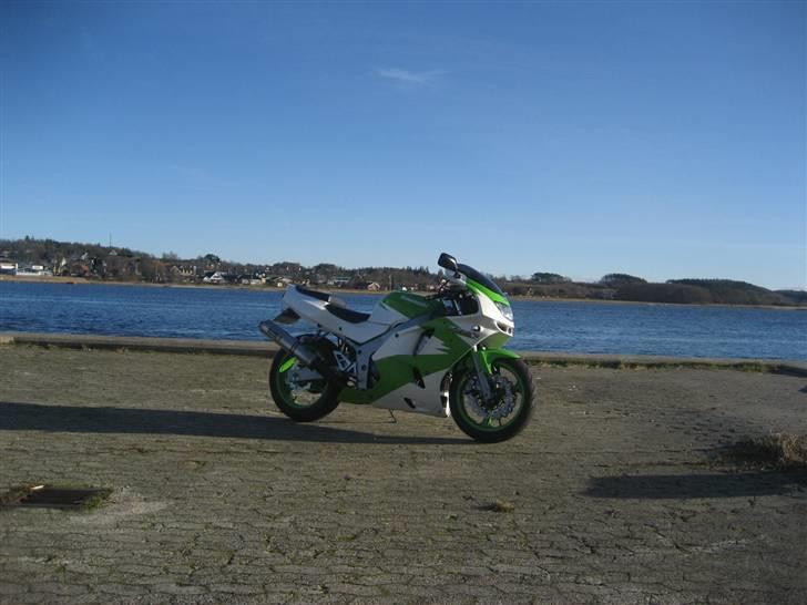 Kawasaki Zx6r NINJA billede 3