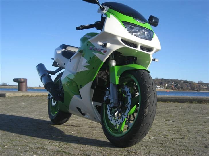 Kawasaki Zx6r NINJA billede 4
