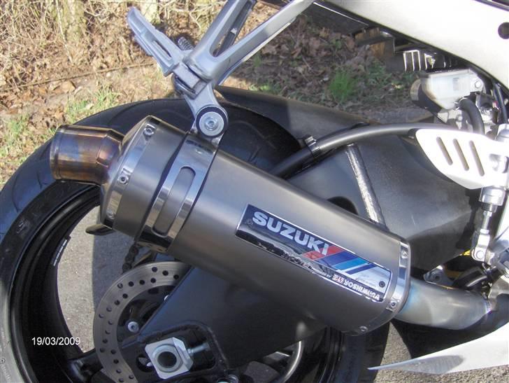 Suzuki GSXR 1000 YOSHIMURA billede 4