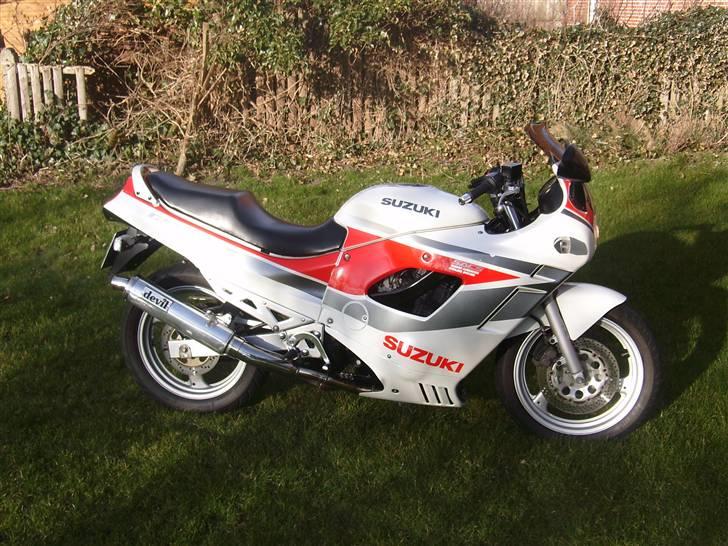 Suzuki gsx 750f (solgt) billede 5