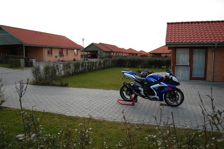 Suzuki GSX-R 750 K7 (SOLGT) billede 12