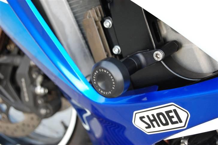 Suzuki GSX-R 750 K7 (SOLGT) - Rizoma Crashpads billede 17