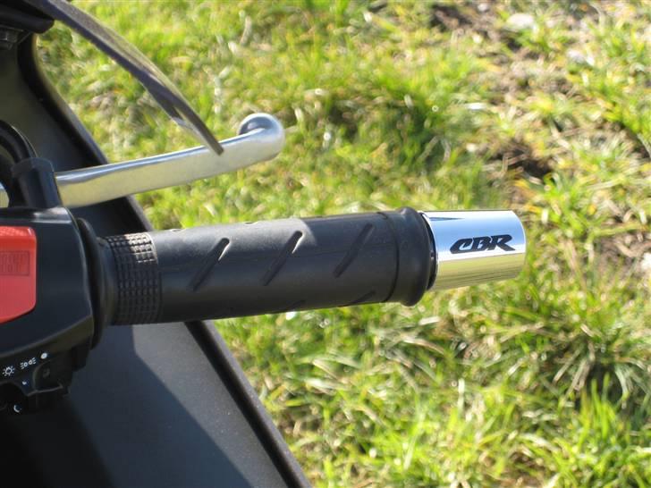 Honda CBR 1100 XX Blackbird billede 15