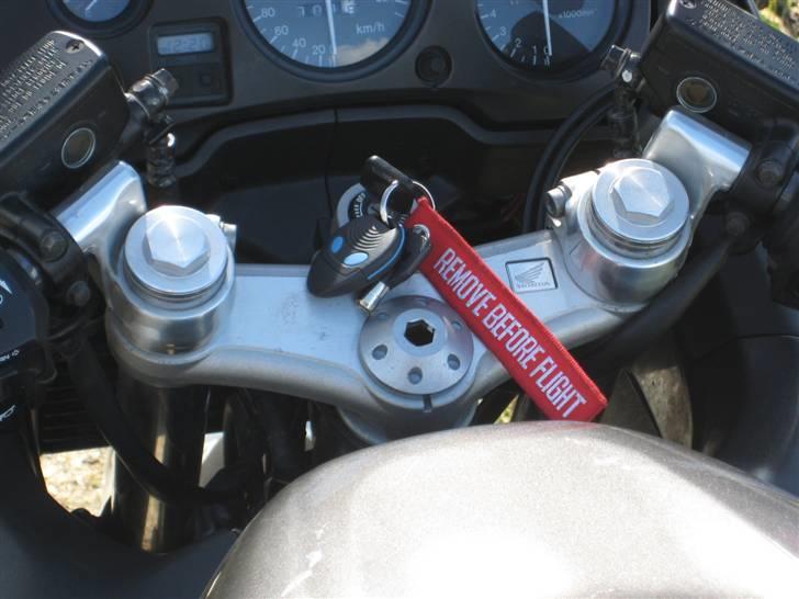 Honda CBR 1100 XX Blackbird billede 16