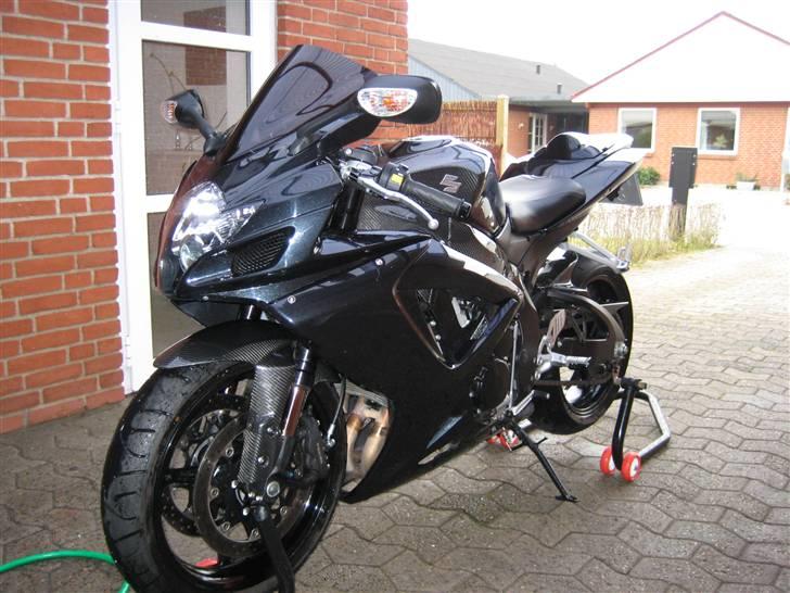 Suzuki GSX 750 R (SOLGT) billede 7