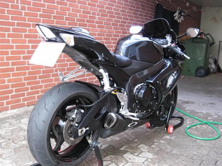 Suzuki GSX 750 R (SOLGT) billede 9