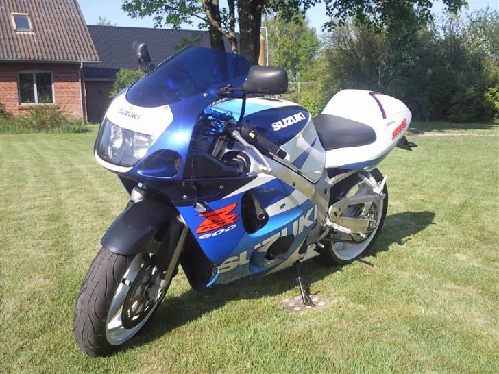 Suzuki Gsx-R 600 billede 4