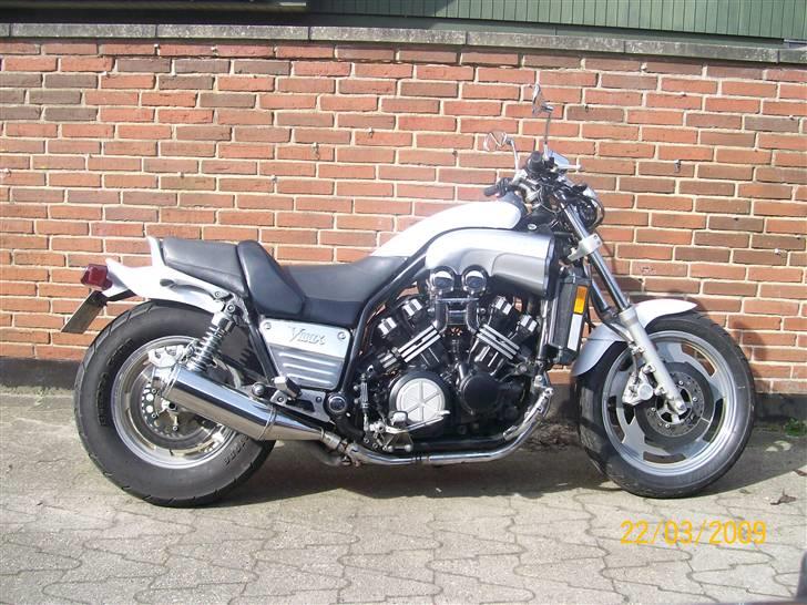 Yamaha vmax  solgt - så er v-max blevet malet  billede 10