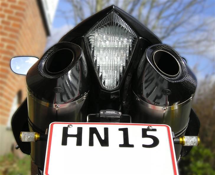 Yamaha YZF R1 - Graphite - RN19   billede 5