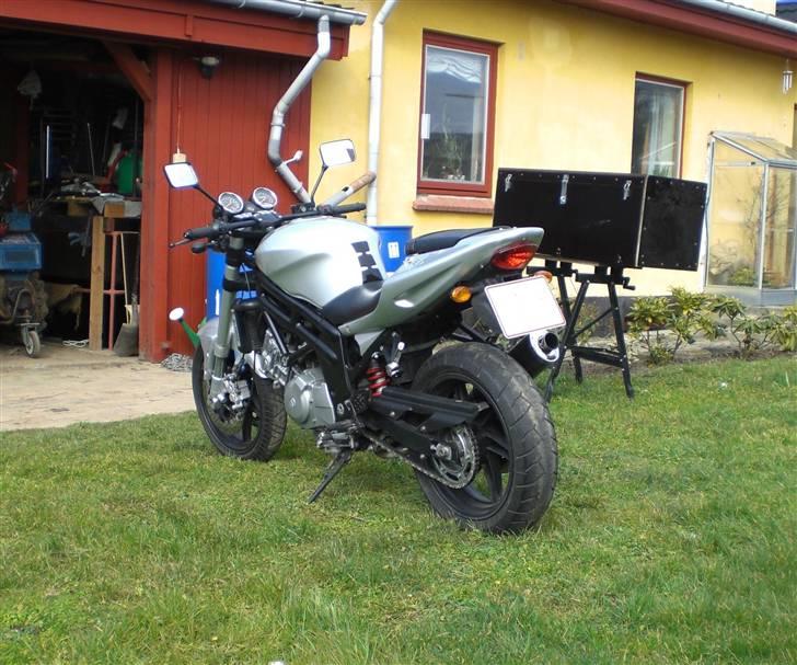 Hyosung gt 650 billede 7