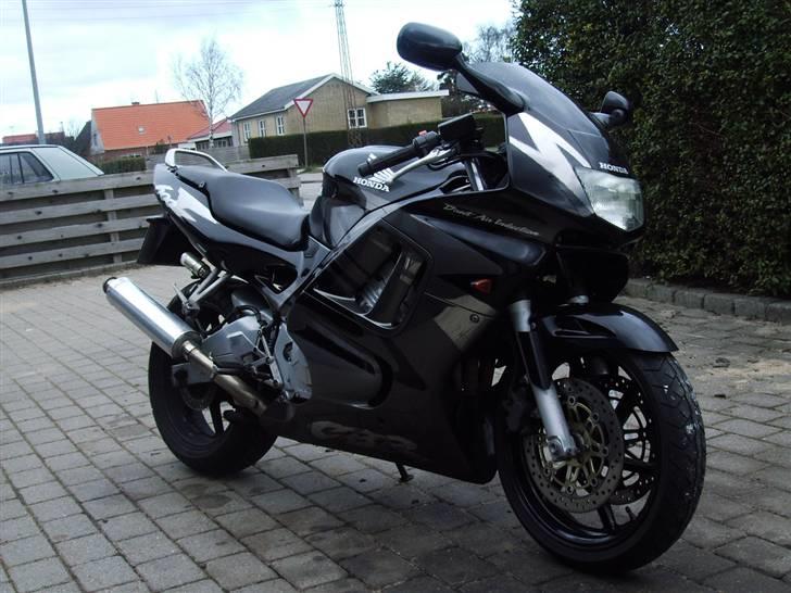 Honda Cbr 600 f3 billede 1