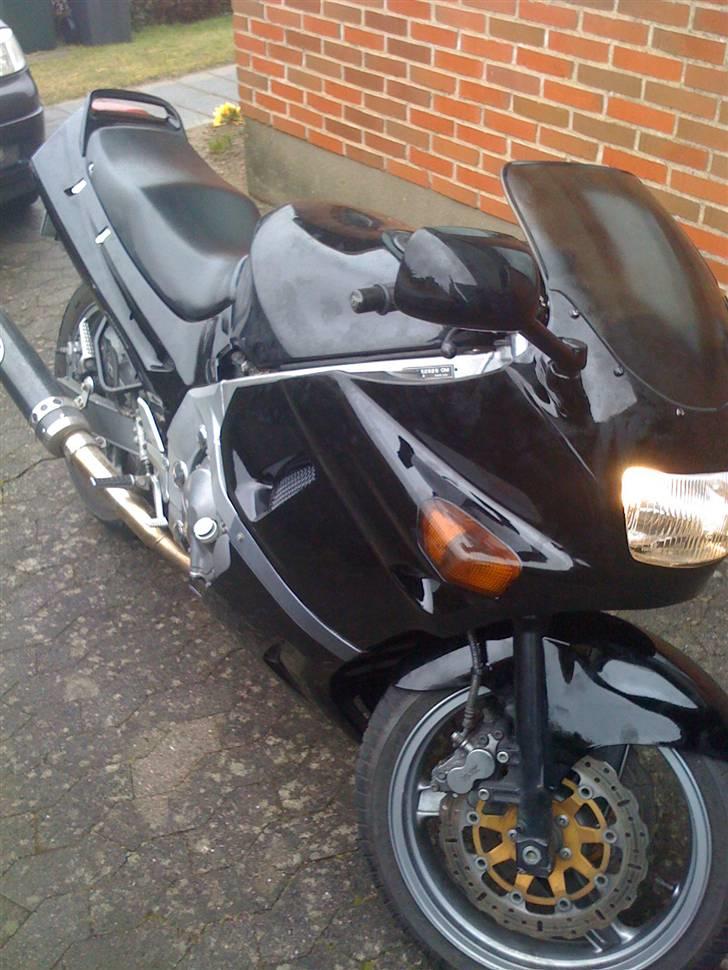 Kawasaki ZZR 600 - ganske pæn i sort billede 12