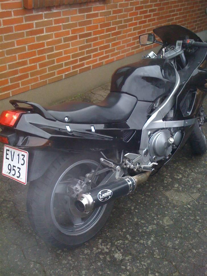 Kawasaki ZZR 600 billede 13