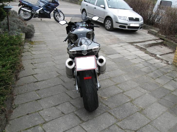 Aprilia RSV 1000 R Factory - SOLGT billede 5