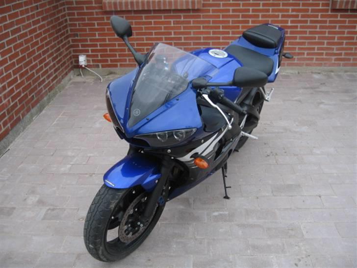 Yamaha yzf r6  SOLGT billede 2