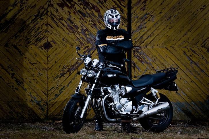 Yamaha XJR 1300 - (tidligere MC) billede 1