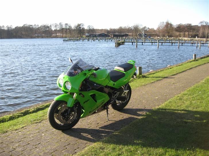 Kawasaki ZXR 750 - solgt - Ry havn billede 12