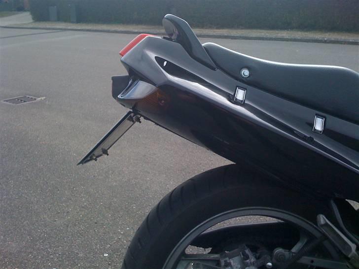 Kawasaki ZZR 600 - efter. Syntes selv det blevet pisse flot billede 18