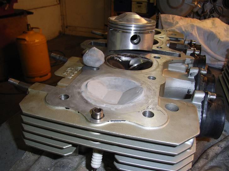 Kawasaki 1428ccm-kompressor - ned med komp, høvlehøvle af stemplet. billede 13