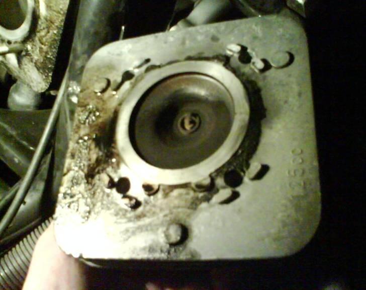 Aprilia SR125 Racing - Det originale topstykke. Det burde planes 1 mm ned.  billede 12