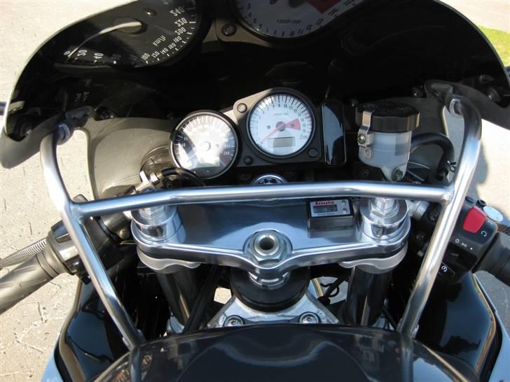 Suzuki Gsxr 600 Srad - Drivers view :) billede 20
