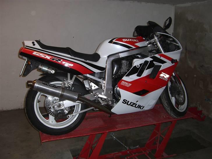 Suzuki gsxr 750 billede 2