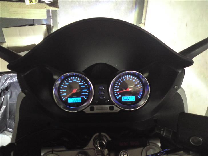 Suzuki gsf 600 s( SOLGT) - blået smd dioder mont.  billede 13