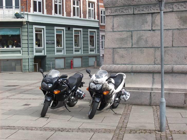 Suzuki gsx 600f (Airbrush) SOLGT - En tur i aalborg med Kasper billede 10