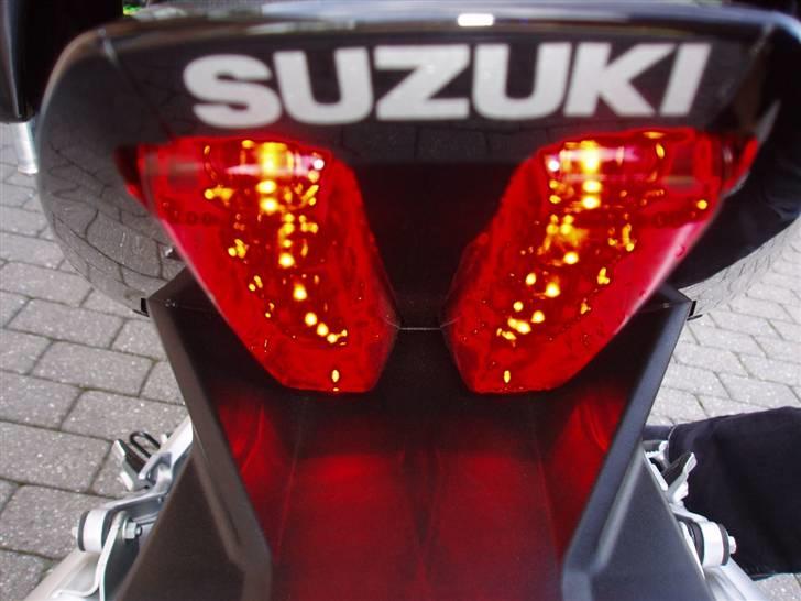 Suzuki SV 1000 N. K7  billede 12