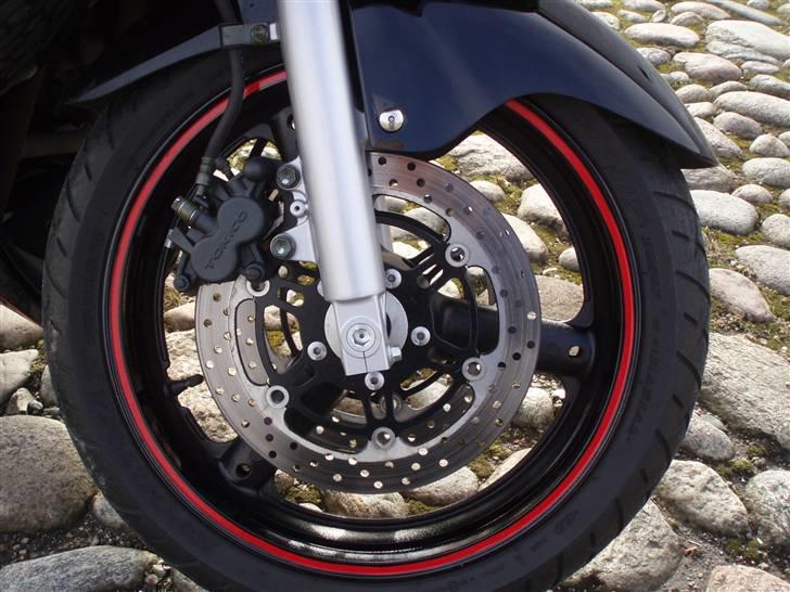 Suzuki gsx 750 f (Solgt) billede 12