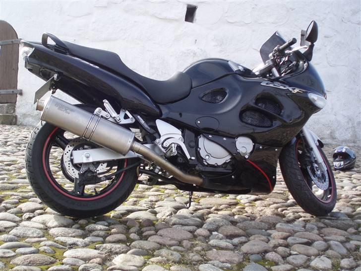 Suzuki gsx 750 f (Solgt) billede 18