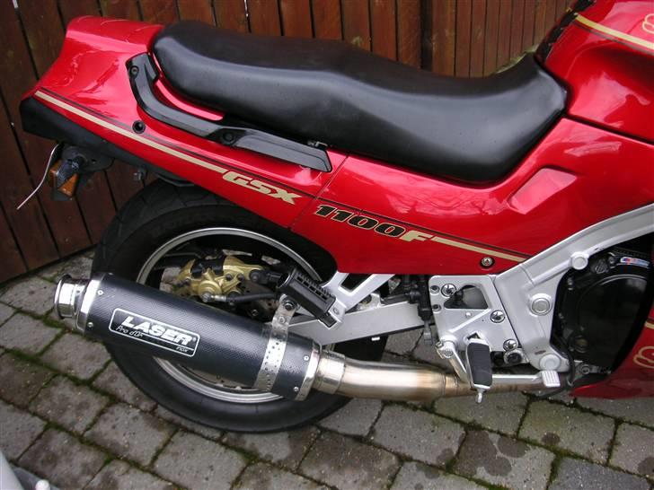 Suzuki GSX 1100 F billede 9