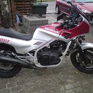 Honda VF1000F