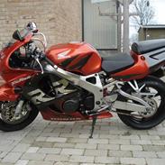 Honda CBR 900 ( totalskadet ) 