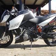 KTM 990 Superduke "Solgt"