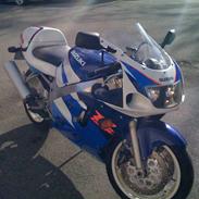 Suzuki GSXR 600 s-rad