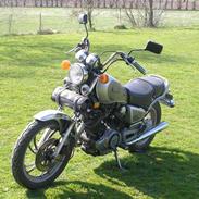 Yamaha XV 750 SE