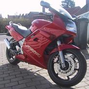 Honda VFR 750 F RC 36