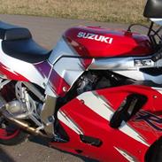 Suzuki gsx750r