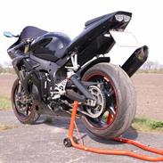 Yamaha YZF R6