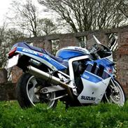 Suzuki gsxr