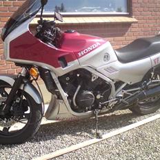 Honda VF1000F