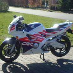 Honda CBR 600 F2 (Solgt)