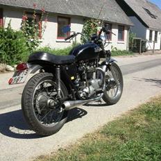Triumph bonneville 650