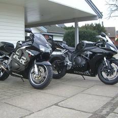 Honda CBR1000RR - solgt