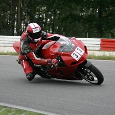 Suzuki GSXR 600 *SOLGT*