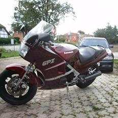 Kawasaki Gpz 600 r