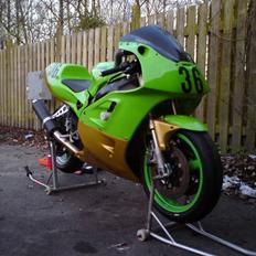 Kawasaki ZXR400 #SOLGT#